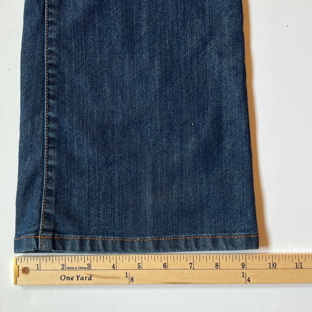 CAbi Dark blue classic 5 pocket mid-rise flare jeans Women’s Size 8 - Picture 10 of 10